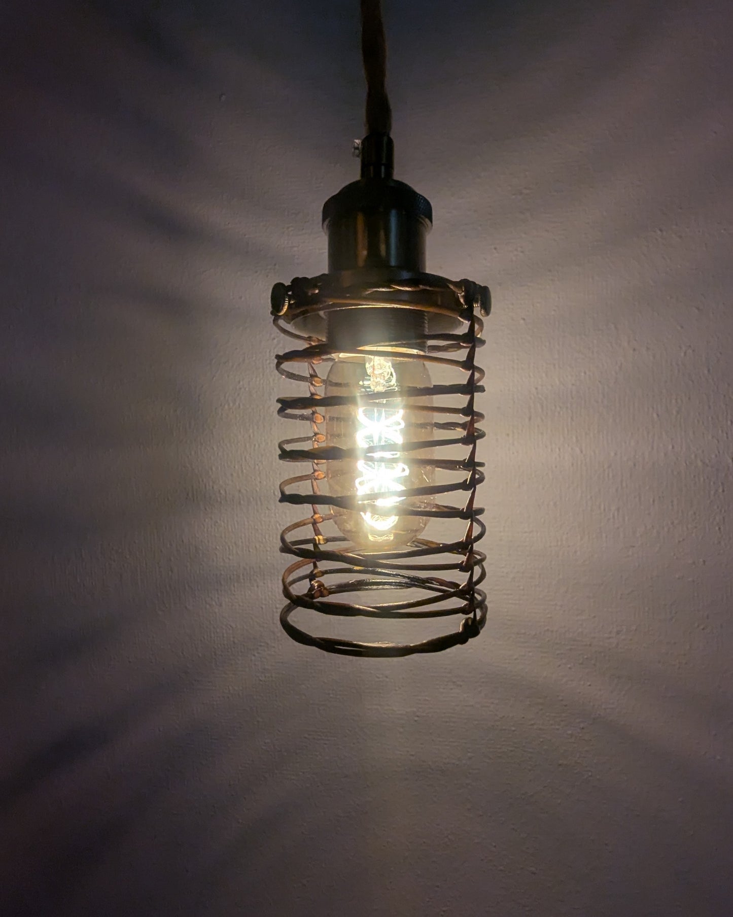 "Dolium Purum" Handcrafted Seaweed Sculptural Hanging Lamp